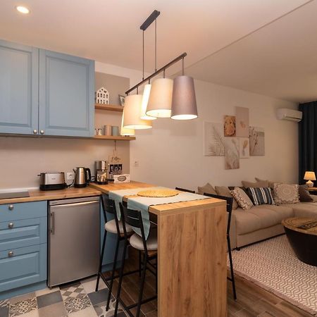 Central Sofia Condo Екстер'єр фото