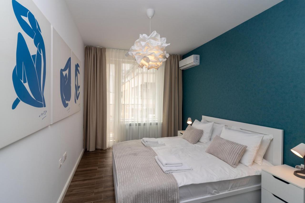 Central Sofia Condo Екстер'єр фото